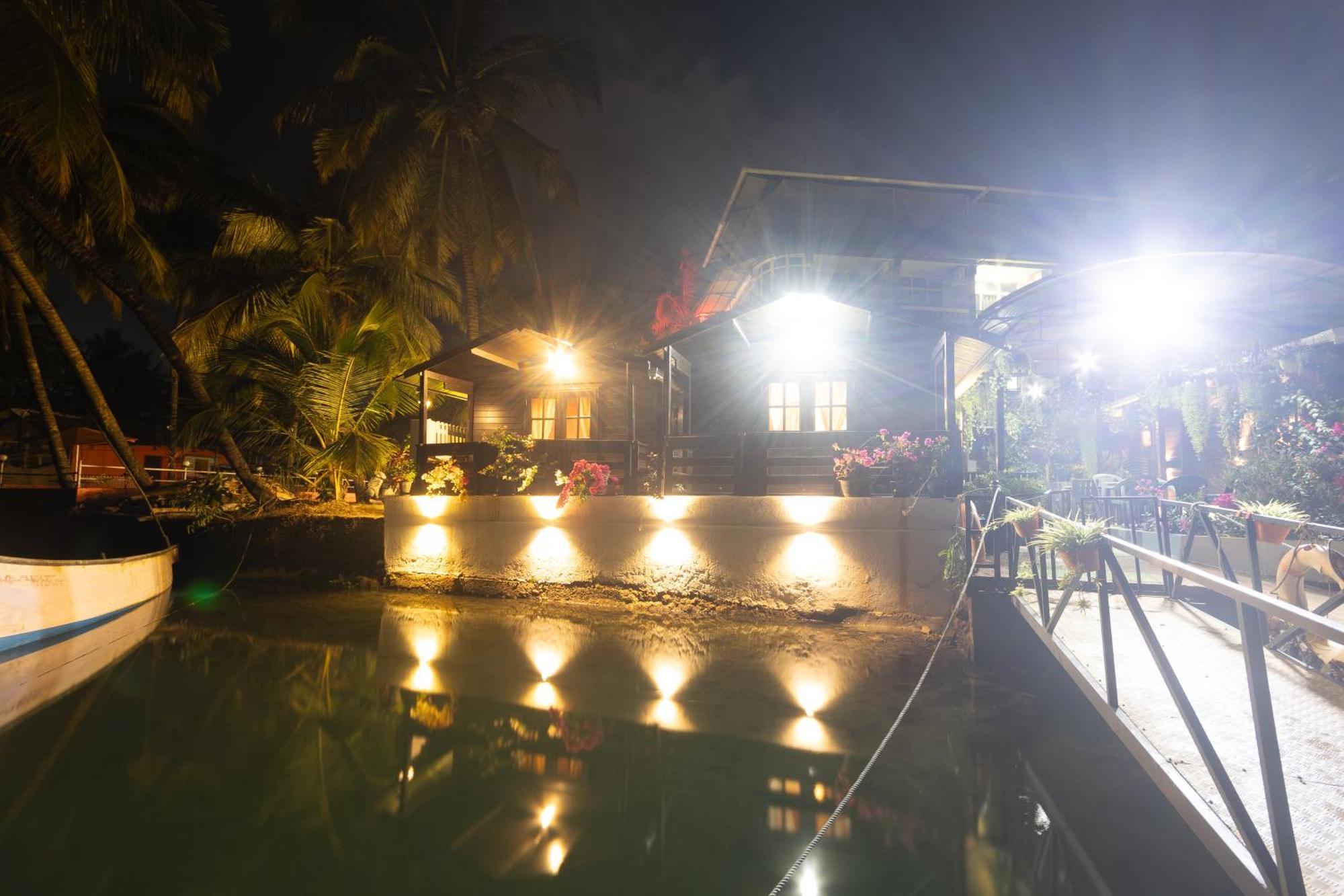 Sal Riviera Hotel Cavelossim Luaran gambar