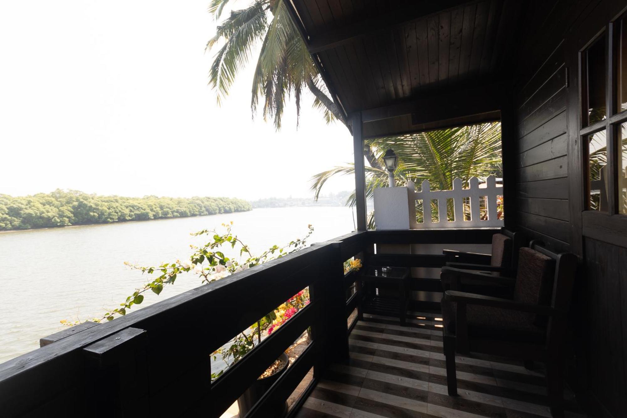 Sal Riviera Hotel Cavelossim Luaran gambar